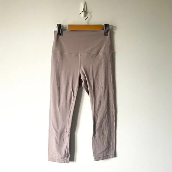 Lululemon Align High-Rise Crop 21" Violet Verbena Size  6 - Picture 3 of 6